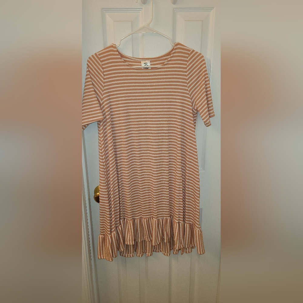 Agnes & Dora ruffle tunic small